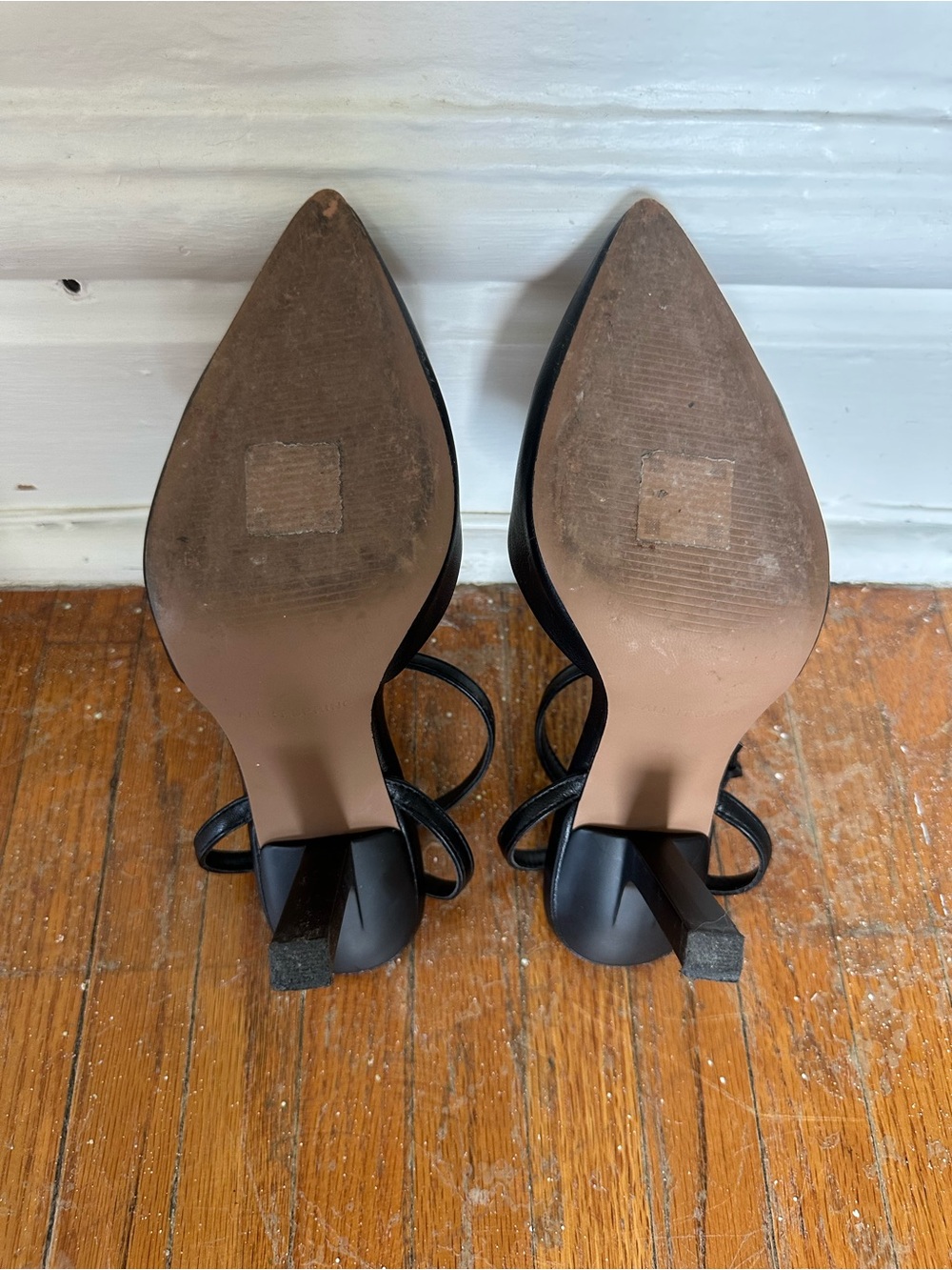 Pointed Toe Heels - Picture 3 of 5